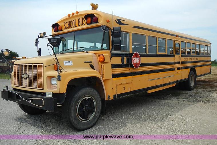 image for item I3562 1995 Chevrolet Blue Bird school bus