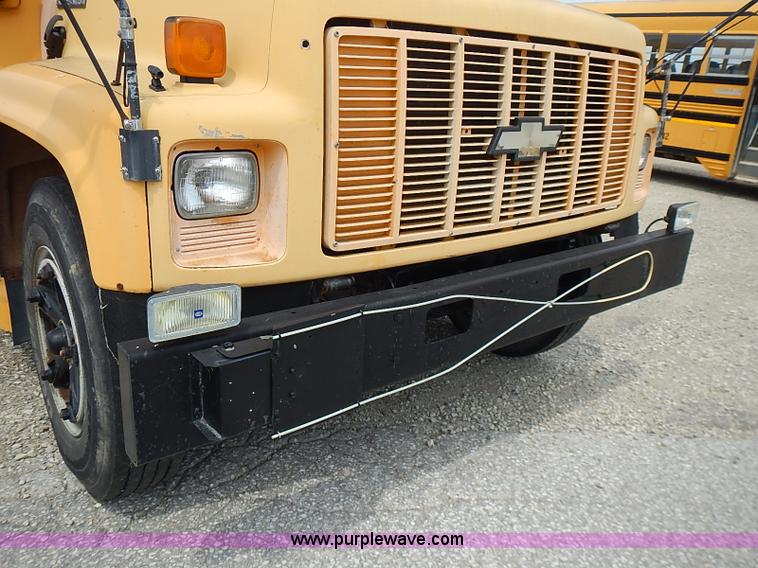 image for item I3562 1995 Chevrolet Blue Bird school bus