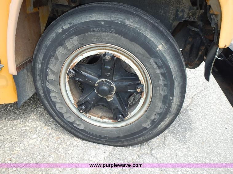 image for item I3562 1995 Chevrolet Blue Bird school bus