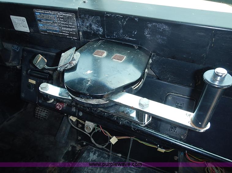 image for item I3562 1995 Chevrolet Blue Bird school bus