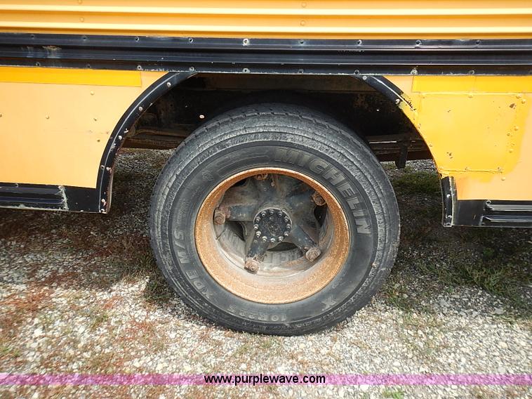 image for item I3562 1995 Chevrolet Blue Bird school bus