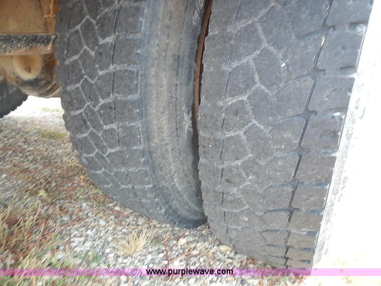 image for item I3562 1995 Chevrolet Blue Bird school bus