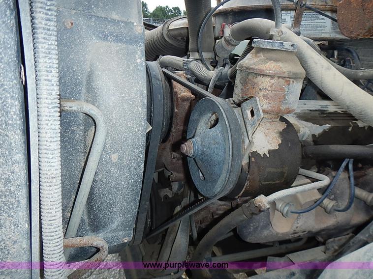 image for item I3562 1995 Chevrolet Blue Bird school bus