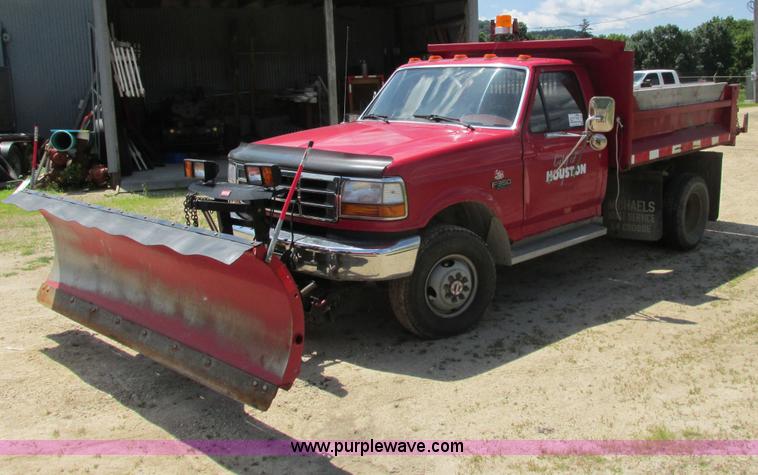 image for item I3883 1992 Ford F350 Custom dump bed truck