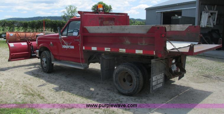 image for item I3883 1992 Ford F350 Custom dump bed truck