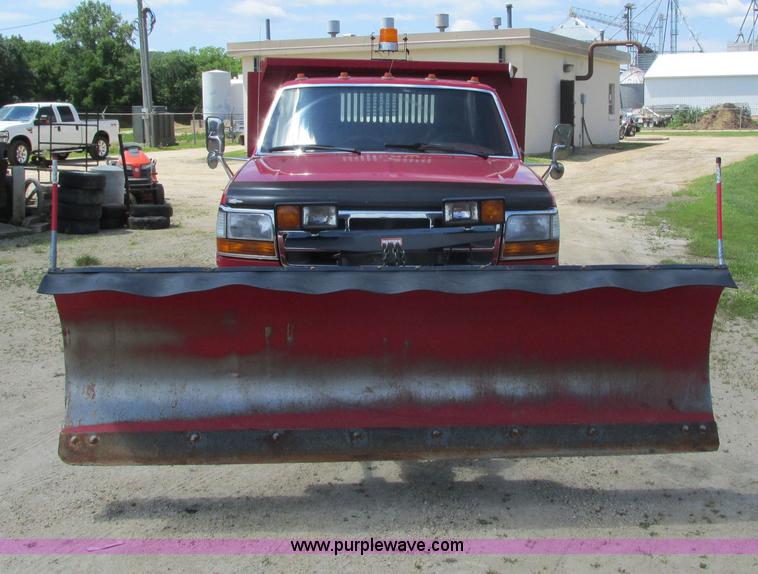 image for item I3883 1992 Ford F350 Custom dump bed truck