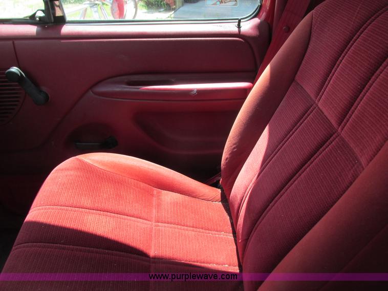 image for item I3883 1992 Ford F350 Custom dump bed truck