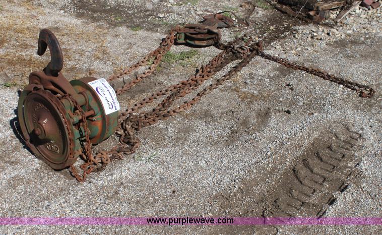 image for item I7293 Assorted tools