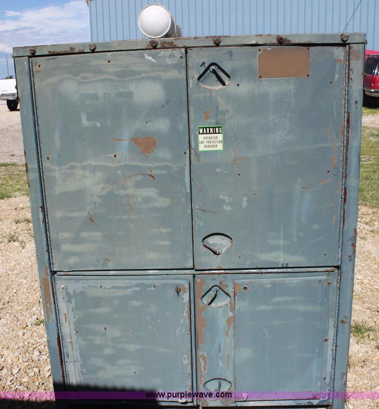 image for item I7294 1967 United States Air Force generator