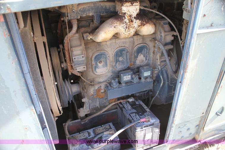 image for item I7294 1967 United States Air Force generator