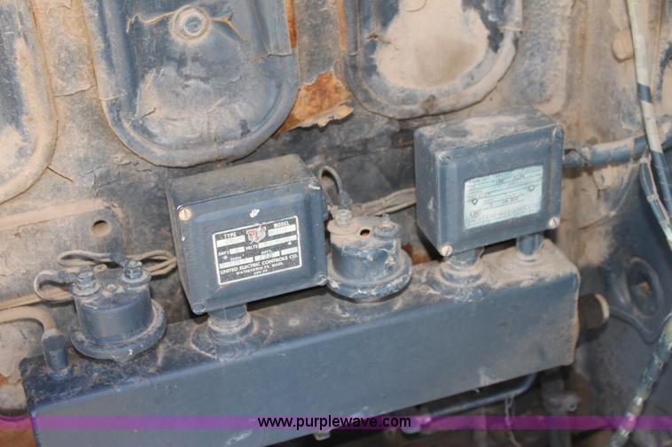 image for item I7294 1967 United States Air Force generator