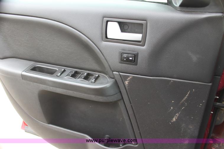 image for item I7307 2007 Ford Five Hundred Limited