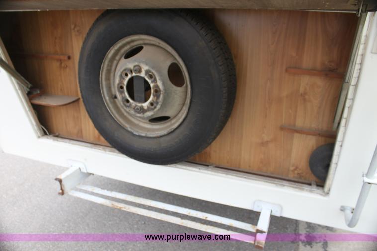 image for item I7308 1984 Ford Econoline E350 RV