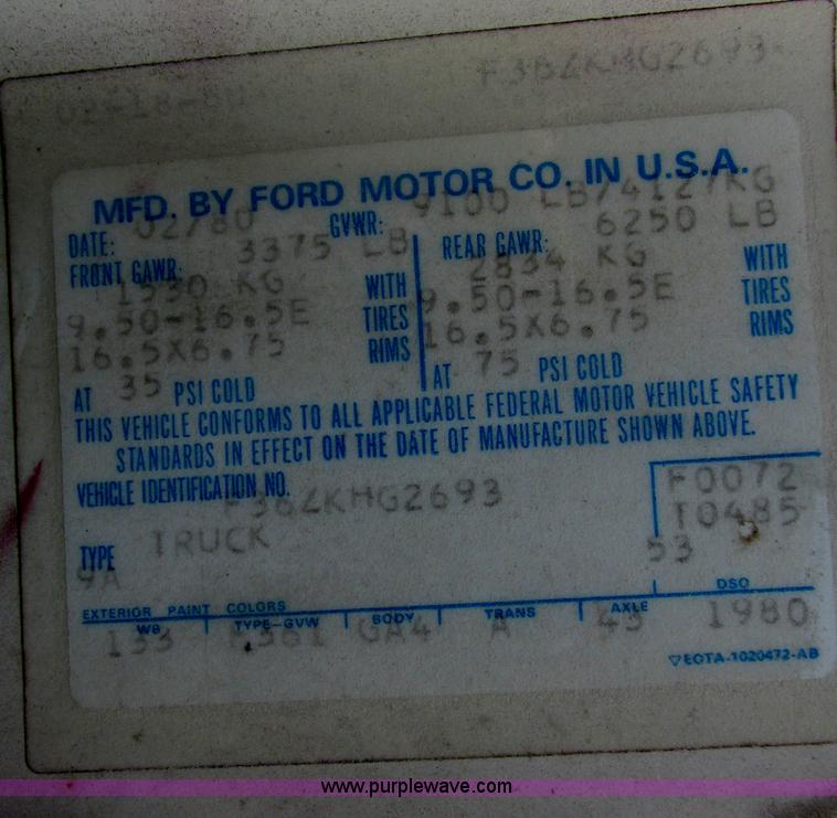 image for item I9545 1980 Ford F350 truck cab and chassis