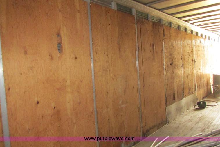 image for item I9549 1979 Fruehauf dry van trailer