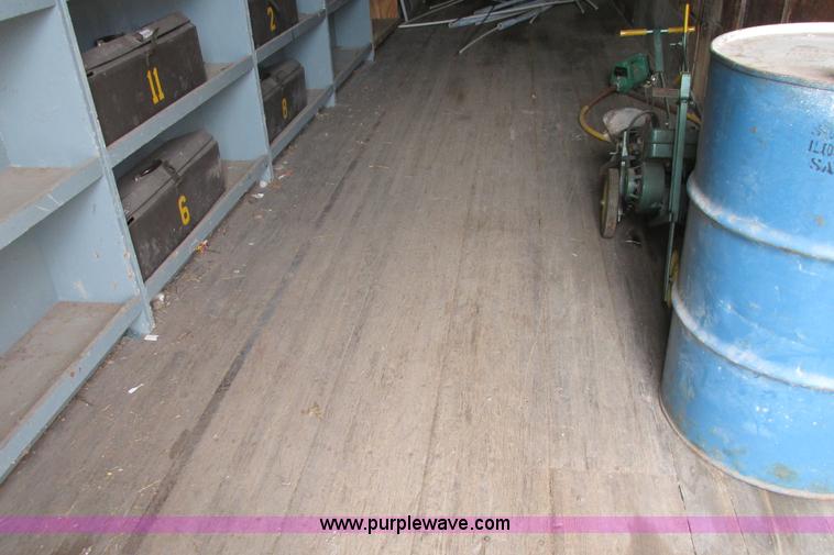 image for item I9549 1979 Fruehauf dry van trailer