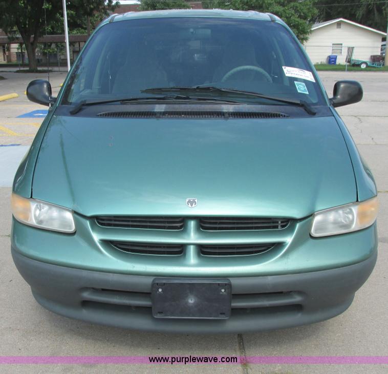 image for item I9559 1998 Dodge Grand Caravan SE van
