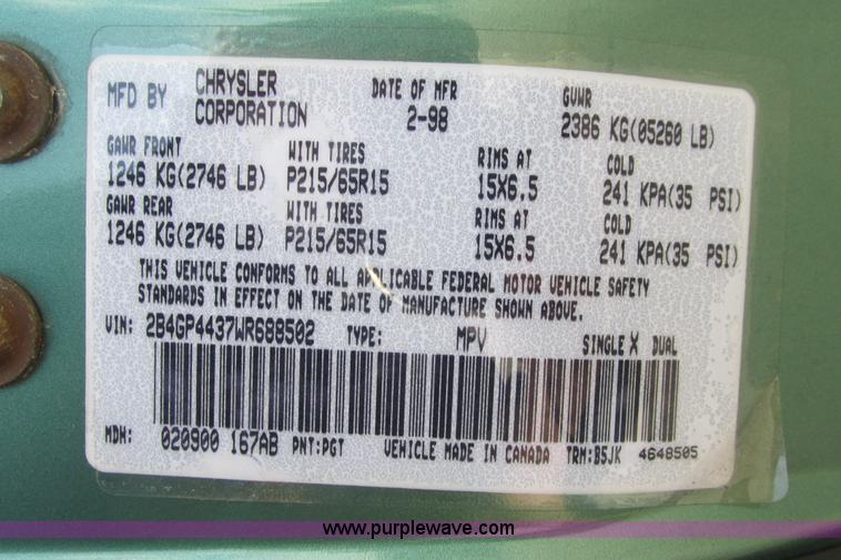 image for item I9559 1998 Dodge Grand Caravan SE van