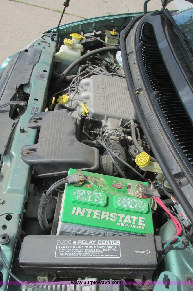 image for item I9559 1998 Dodge Grand Caravan SE van