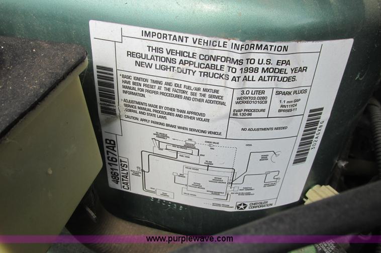 image for item I9559 1998 Dodge Grand Caravan SE van