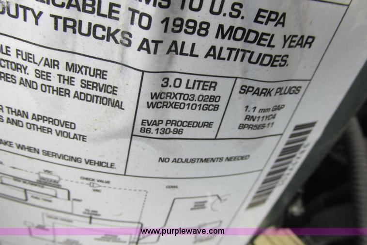 image for item I9559 1998 Dodge Grand Caravan SE van