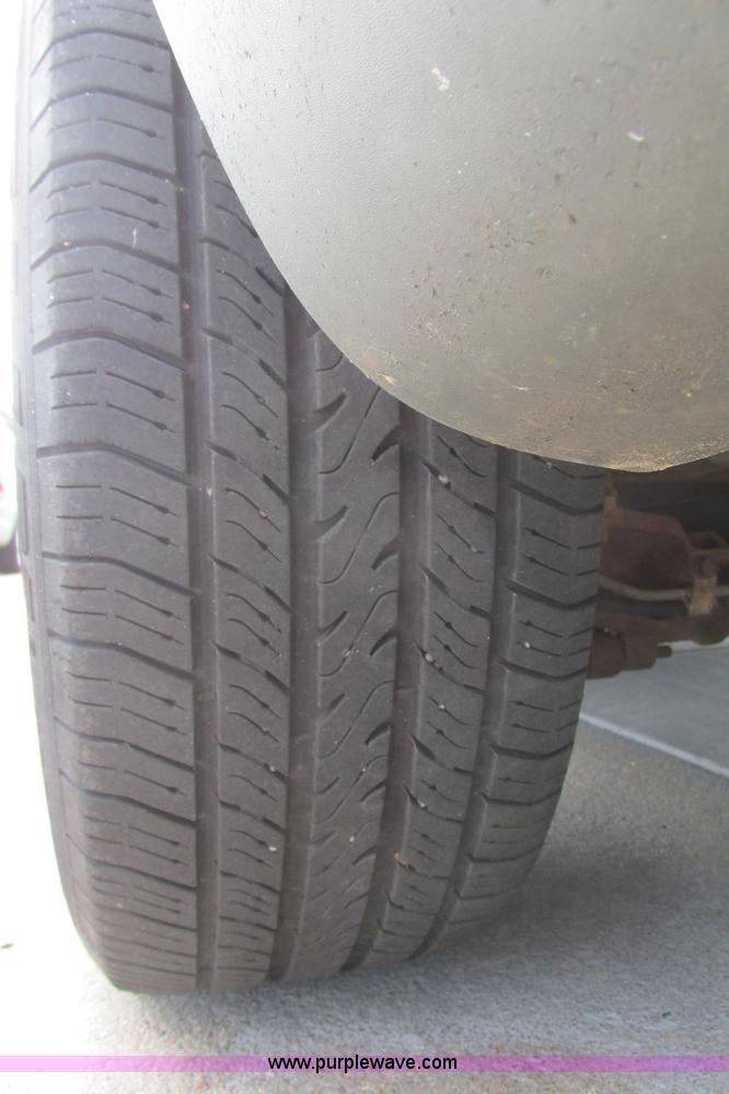 image for item I9559 1998 Dodge Grand Caravan SE van