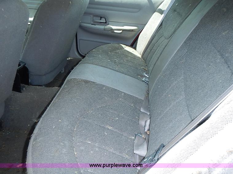 image for item J1022 2000 Ford Crown Victoria Police Interceptor