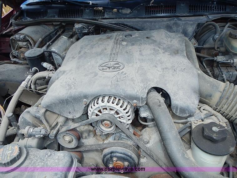 image for item J1022 2000 Ford Crown Victoria Police Interceptor