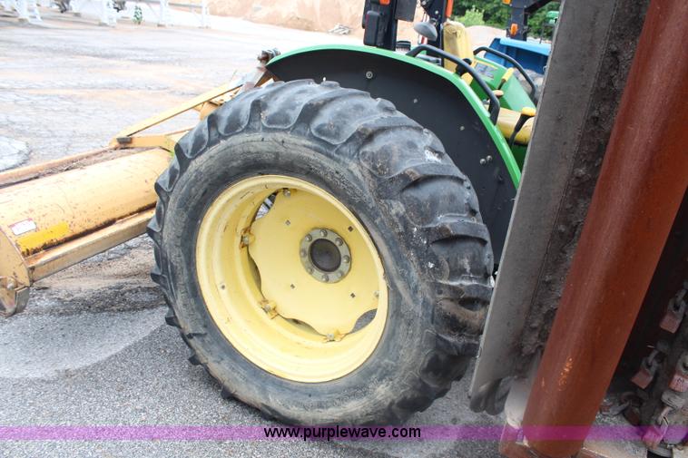 image for item J1026 2003 John Deere 5420 tractor