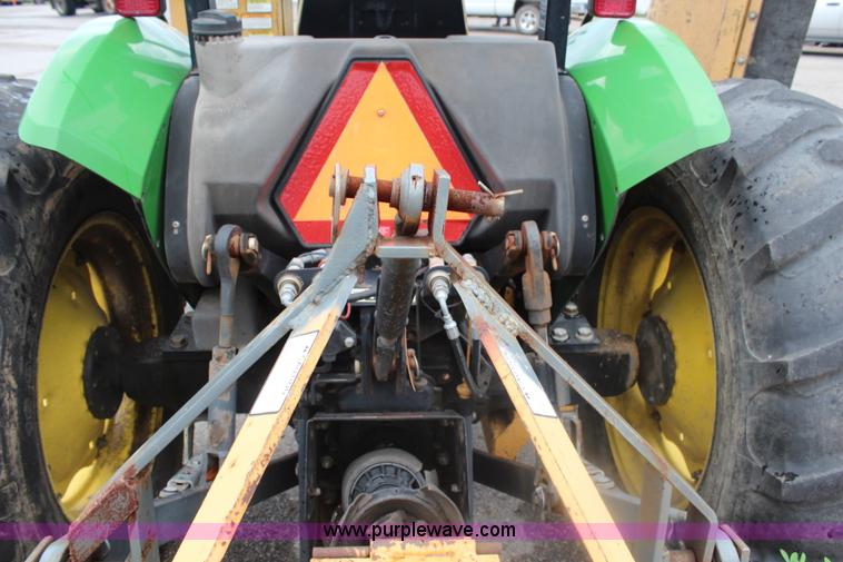image for item J1026 2003 John Deere 5420 tractor