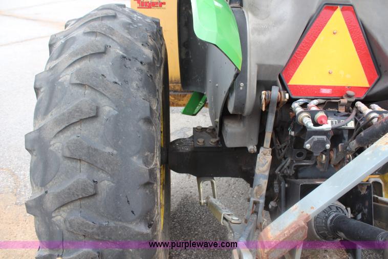 image for item J1026 2003 John Deere 5420 tractor