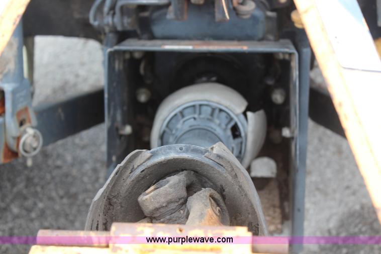 image for item J1026 2003 John Deere 5420 tractor