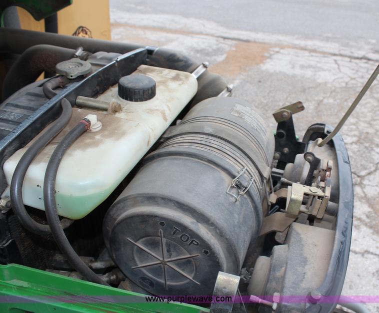 image for item J1035 2003 John Deere 5420 tractor