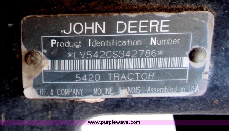 image for item J1035 2003 John Deere 5420 tractor