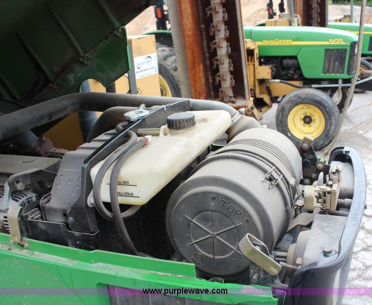 image for item J1036 2003 John Deere 5420 tractor