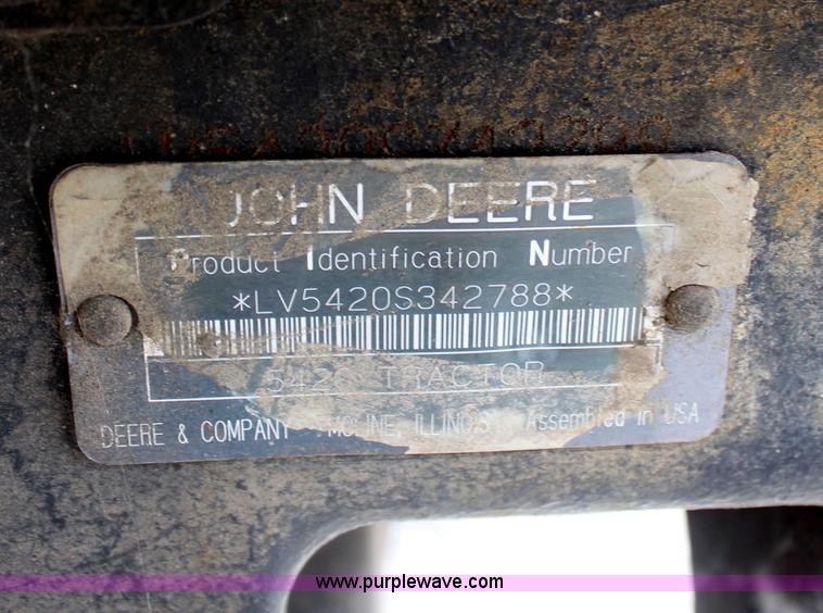 image for item J1037 2003 John Deere 5420 tractor