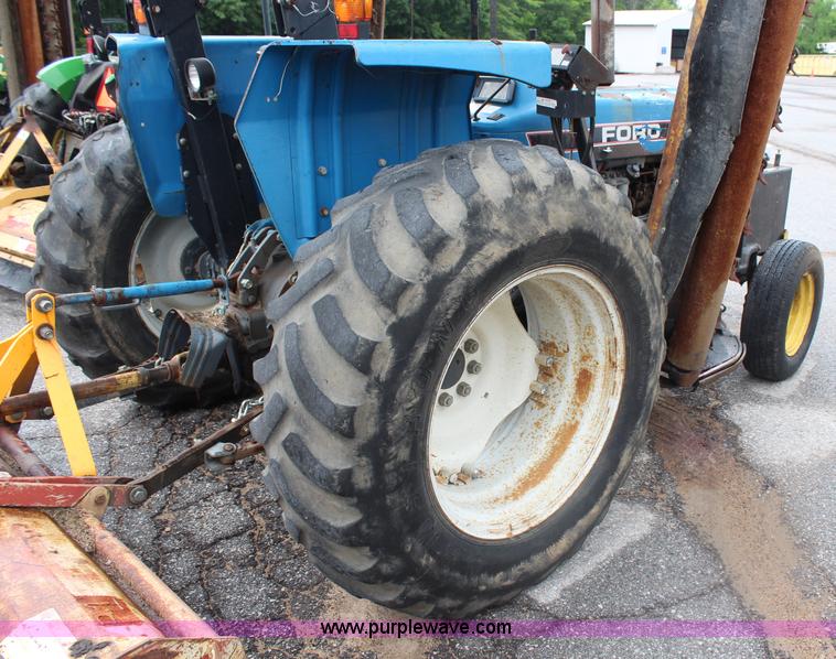 image for item J1038 Ford 5030 tractor