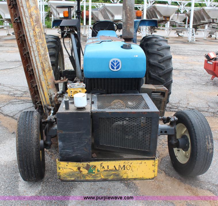 image for item J1038 Ford 5030 tractor