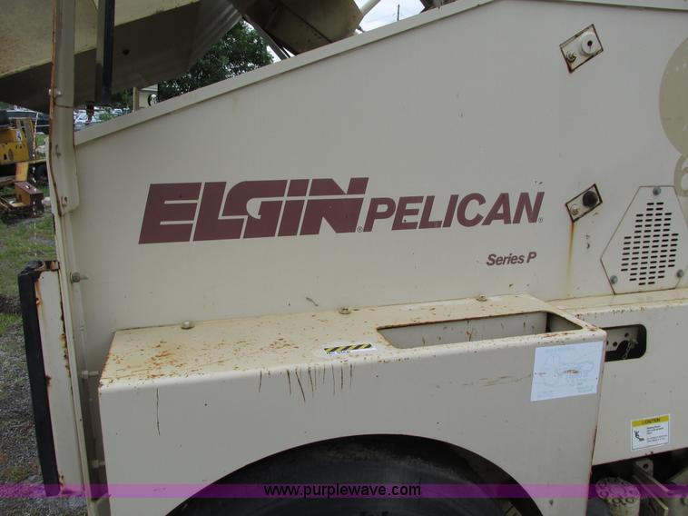 image for item J1070 1998 Elgin Pelican P series street sweeper