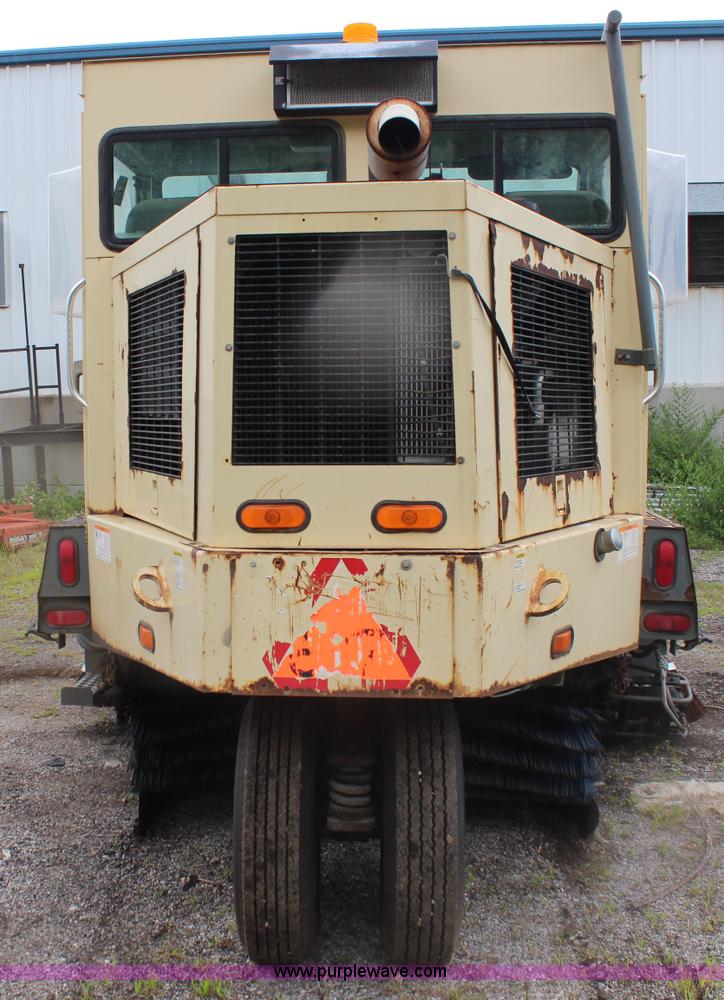 image for item J1071 2000 Elgin Pelican P series street sweeper