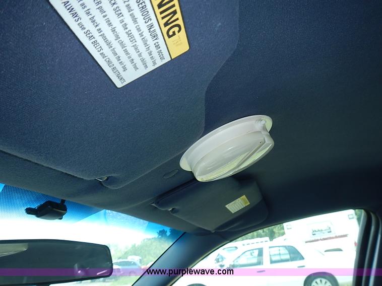 image for item J1072 2000 Ford Crown Victoria Police Interceptor