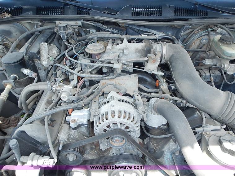 image for item J1072 2000 Ford Crown Victoria Police Interceptor