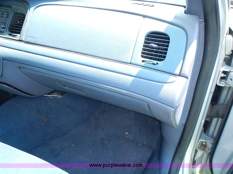 image for item J1072 2000 Ford Crown Victoria Police Interceptor