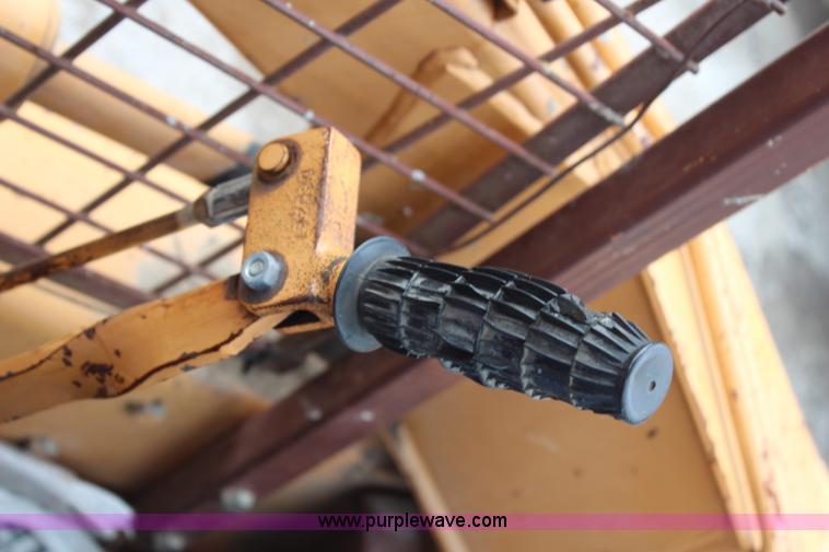 image for item J1076 Case 1835B Uniloader skid steer