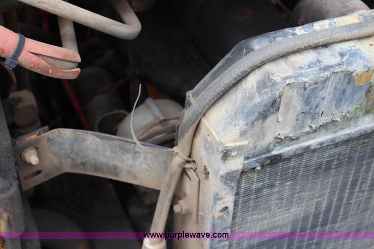 image for item J1076 Case 1835B Uniloader skid steer