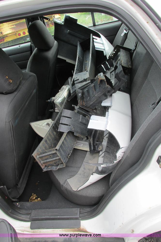 image for item J1134 2005 Ford Crown Victoria Police Interceptor