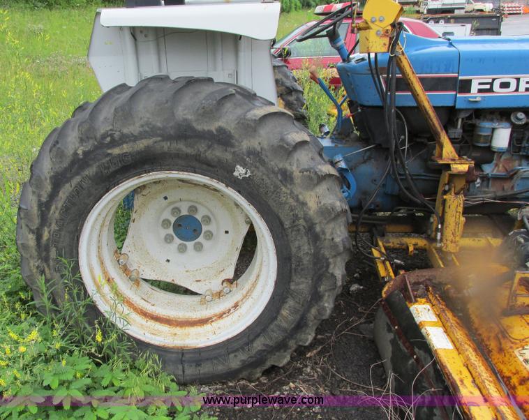 image for item J1135 Ford 5030 tractor