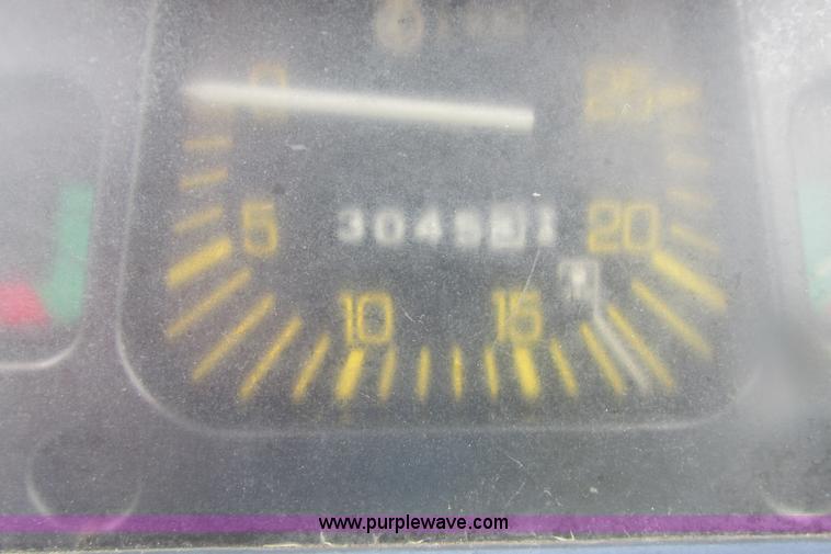 image for item J1135 Ford 5030 tractor