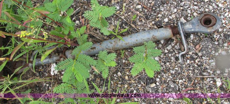 image for item J1135 Ford 5030 tractor