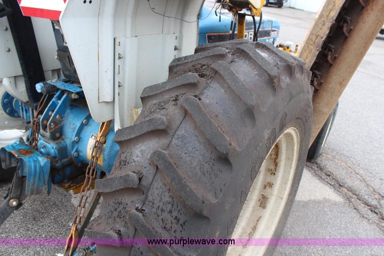 image for item J1136 Ford 5030 tractor